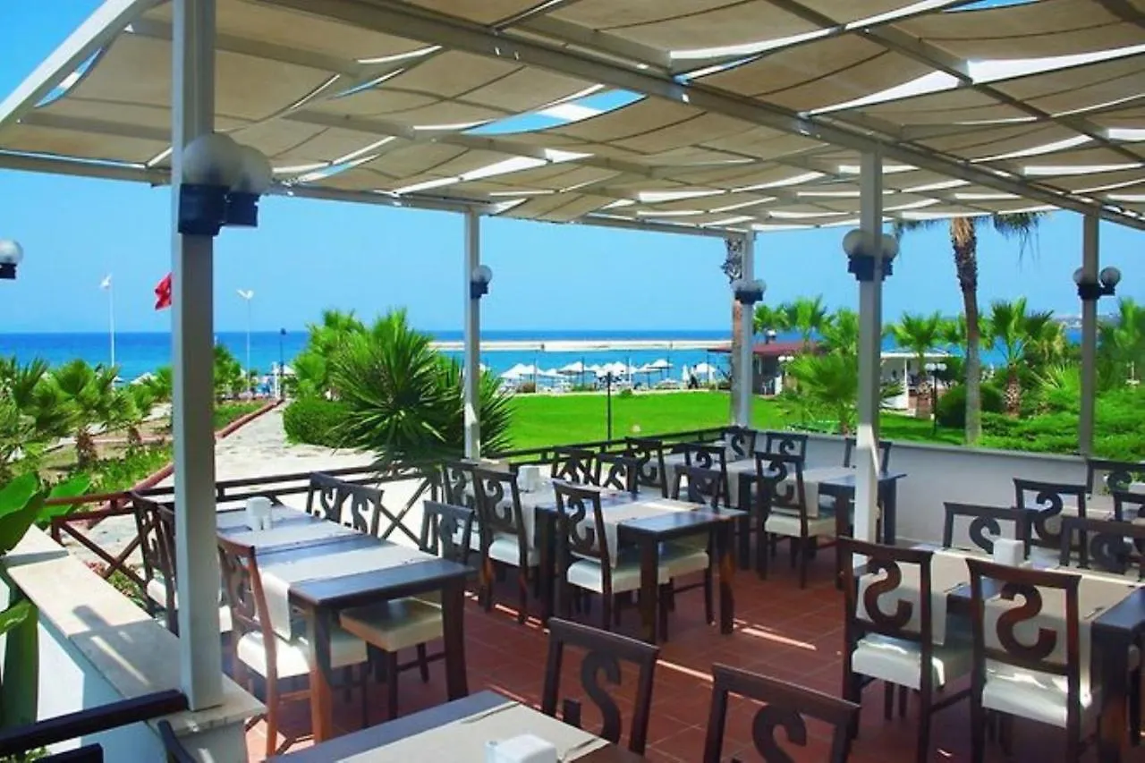 Sentinus Beach Hotel Kusadasi 4*,
